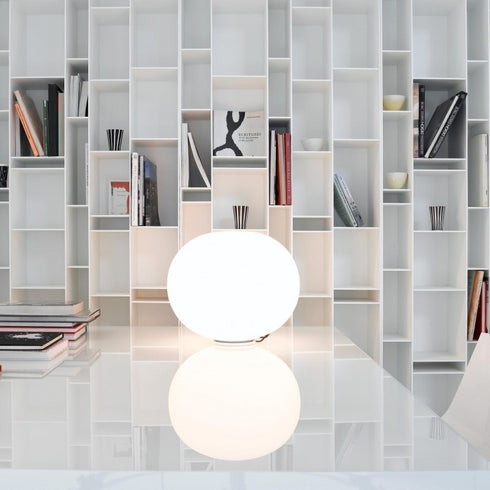 Random Shelf